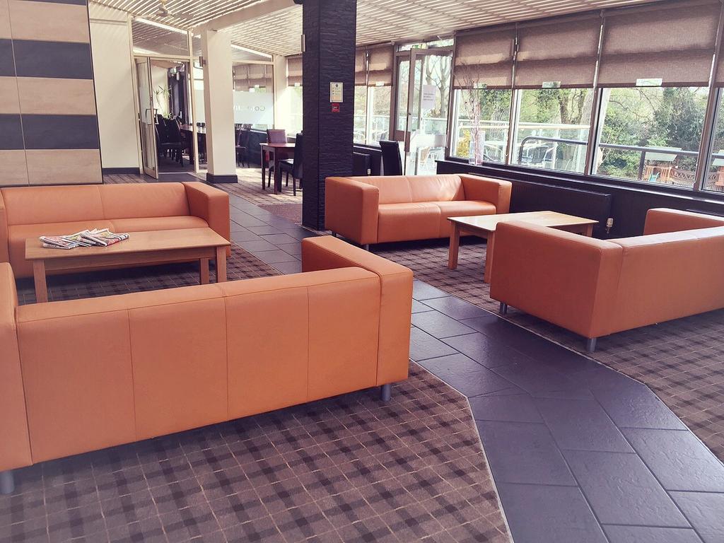 Kaim Park Hotel Bathgate Εξωτερικό φωτογραφία