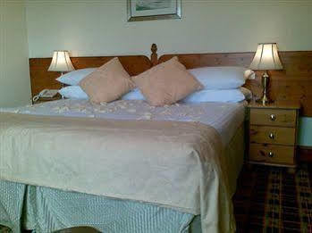 Kaim Park Hotel Bathgate Εξωτερικό φωτογραφία